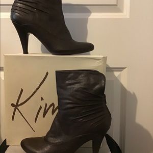 Kim Rogers brown boots